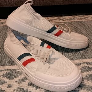 SHEIN White Knit Slip-On Sneakers with Red and Dark Green Stripe